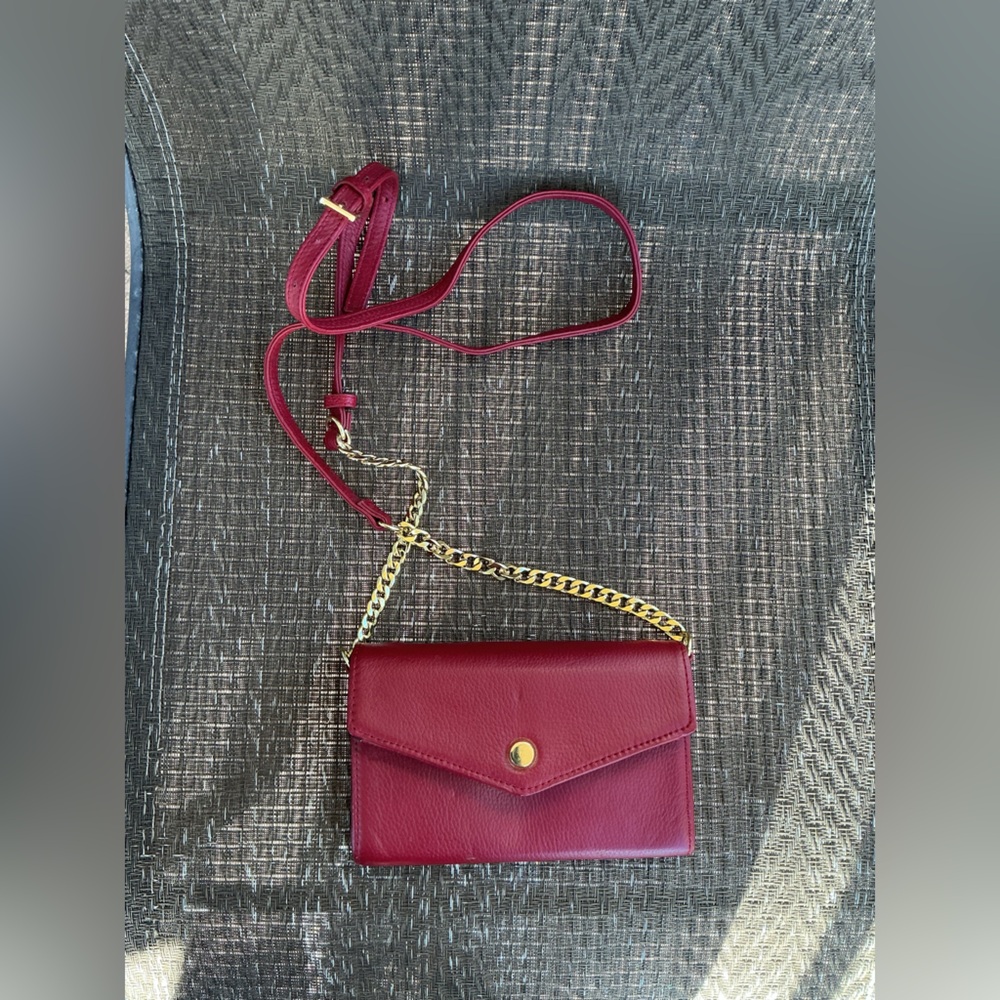 Stella & Max Burgundy Convertible Crossbody Bag